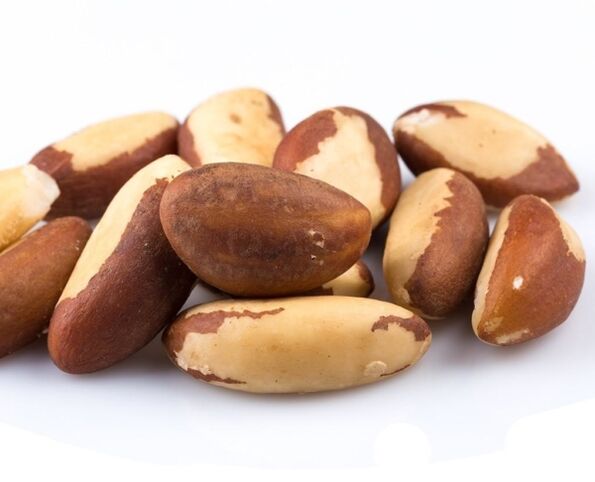 Brazil nuts can increase potency and make semen more active